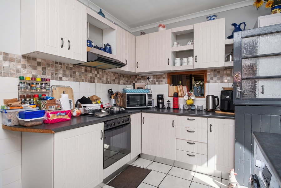 3 Bedroom Property for Sale in Plumstead Western Cape